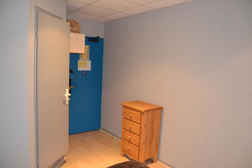Lac'Hotel France Montréal La Cluse Zewnętrze zdjęcie